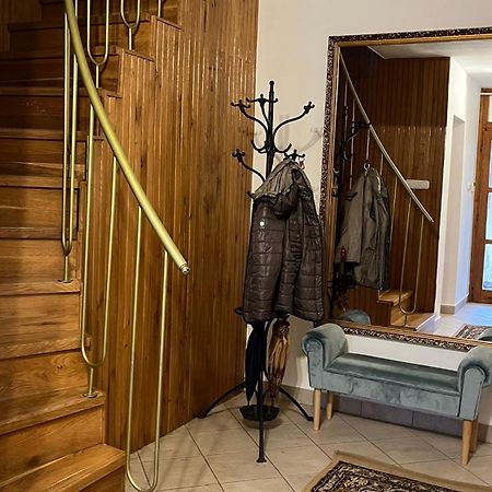 Boezsi Apartman Sárvár المظهر الخارجي الصورة
